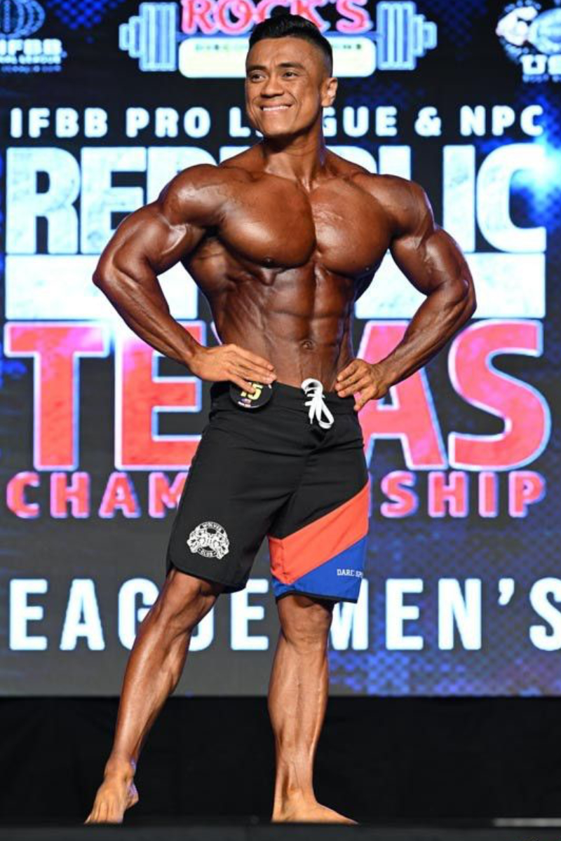 IFBB Pro Jason Huynh