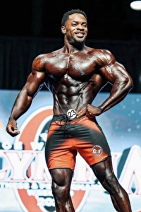 IFBB Pro Emanual Hunter